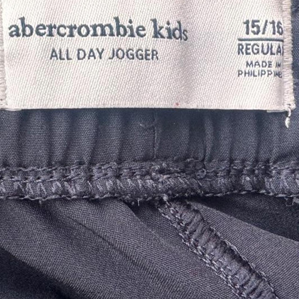 Abercrombie & Fitch Kids All Day Jogger Black Size 15/16 - Picture 4 of 4